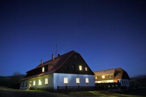 Das Gebäude in dem sich die Pension befindet