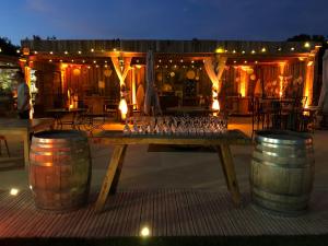 Fotografie z fotogalerie ubytování Lodges en Provence - Ecogîtes & Restaurant insolites v destinaci Richerenches