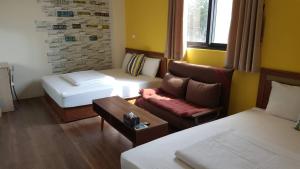 Postel nebo postele na pokoji v ubytování Shimmer B&B