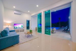 Gallery image of Modern 3 Bedroom Private Pool Villa PMK-A1 in Khao Tao