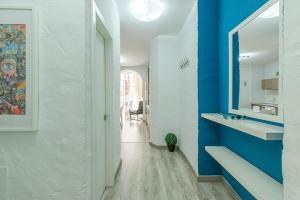 Kúpeľňa v ubytovaní Beautiful flat with balcony and wifi in Málaga Center