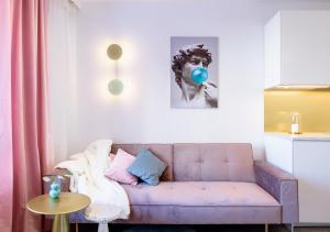 Część wypoczynkowa w obiekcie Apartamenty Flat White Obywatelska 49