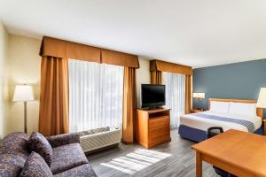 Gallery image of Econo Lodge Inn & Suites University in Calgary