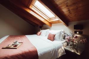 Postel nebo postele na pokoji v ubytování Akti Hotel Ioannina