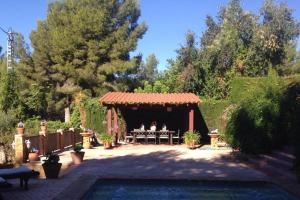 Foto da galeria de Chalet rural con piscina en plena naturaleza em Tibi