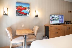 Gallery image of Moose Hotel and Suites in Banff