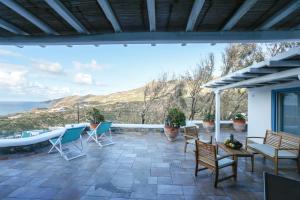 Gallery image of Villa Irina Mykonos in Elia +68 photos