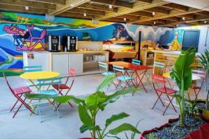 Fotografie z fotogalerie ubytování HÔTEL LE TERRE SAINTE v destinaci Saint-Pierre