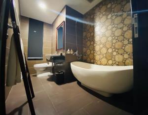 Ένα μπάνιο στο HighLight House