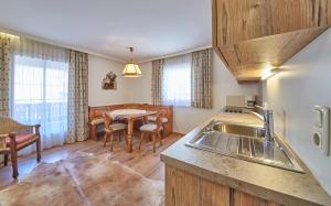 Kuchyň nebo kuchyňský kout v ubytování TownHouse Appartements