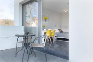 Η κουζίνα ή μικρή κουζίνα στο Apartamenty Paraiso by Noclegi Renters