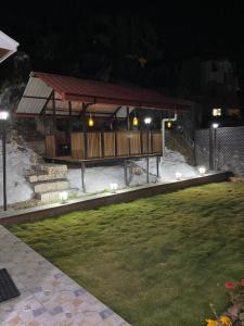 Bazen v nastanitvi oz. blizu nastanitve House in the Oaks