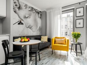 Posedenie v ubytovaní Happy Stay Tartaczna Residence I