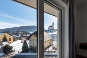 Nespecifikovaný výhled na hory nebo výhled na hory při pohledu z apartmánu