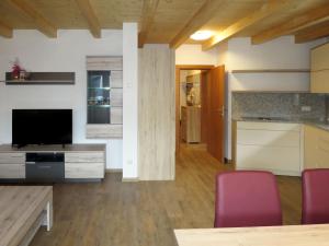 Kuchnia lub aneks kuchenny w obiekcie Apartment Nina by Interhome