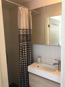 Koupelna v ubytování Villa Bo Junior + 15 fotografií