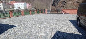 Zdjęcie z galerii obiektu Penzion U Splavu w mieście Loket