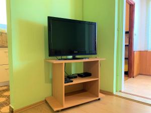 TV a/nebo společenská místnost v ubytování Roko apartment house
