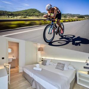 Jízda na kole v ubytování Paguera Treff Boutique Hotel nebo okolí
