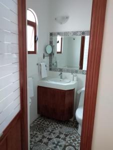 Kylpyhuone majoituspaikassa HOTEL CASA CONSTANZA