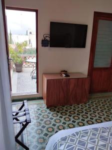 Μια τηλεόραση ή/και κέντρο ψυχαγωγίας στο HOTEL CASA CONSTANZA