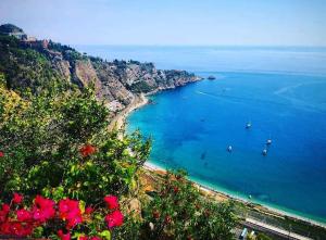 Gallery image of Blue Sky House in Taormina