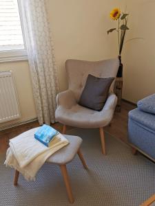 A seating area at Ferienwohnung Morgensonne