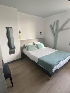Postel nebo postele na pokoji v ubytování Boutique Hotel Lumaa Marinero