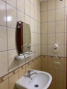 Avtoport Restorant Hotel Complex tesisinde bir banyo