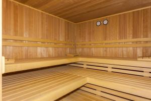 Fotografie z fotogalerie ubytování moderne FeWo Nr 4 mit Balkon, Sauna im Haus, Garten - Ferienwohnungen am Wald v destinaci Klein Gelm