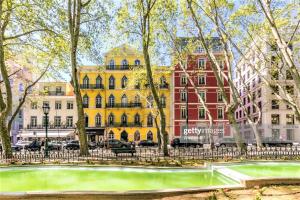 リスボンにあるSweet Suites Guesthouse close to famous Avenue Libertyのギャラリーの写真