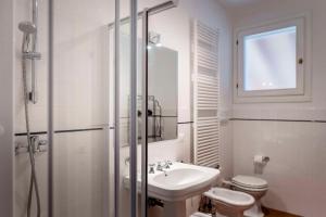 Koupelna v ubytování Maranghetto appartamenti