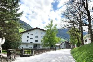 Gallery image of Studio neben Therme für 2 Erwachsene neu renoviert in Vals