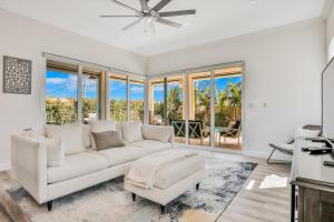 ケープ・カナベラルにあるOasis by the Seaのギャラリーの写真