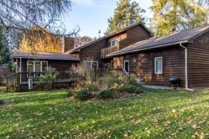 Gallery image of Turner Cottage in Lakeside