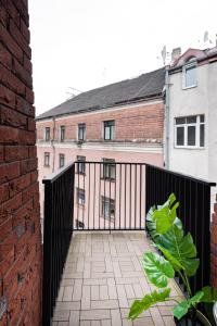 Balkón nebo terasa v ubytování Redstone Apartments