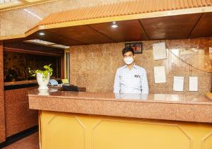 Členové personálu v ubytování Hotel Subhash- Andheri
