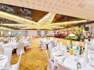 Banquet facilities sa hotel