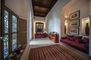 Riad Jaaneman tesisinde bir oturma alanı