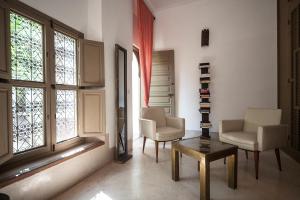 Riad Jaaneman tesisinde bir oturma alanı