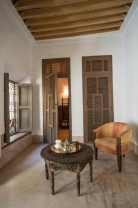 Riad Jaaneman tesisinde bir oturma alanı