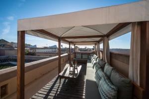 Riad Jaaneman tesisinde bir balkon veya teras