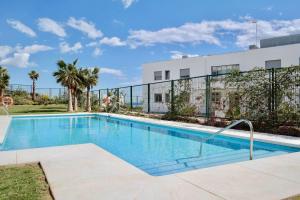 LUXURIOUS VACATIONAL HOME WITH 3 BEDROOMS AND POOL AT ...
