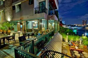 Imagem da galeria de Baan Wanglang Riverside, Bangkok em Banguecoque