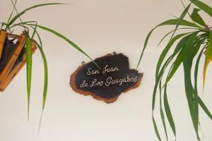 Majutusasutuses San Juan de los Guayabos olev sertifikaat, autasu, silt või muu dokument
