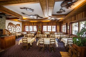 Restaurace v ubytování Hotel de Moiry Supérieur