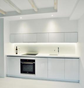 Kuchyň nebo kuchyňský kout v ubytování Pili Pala Suites