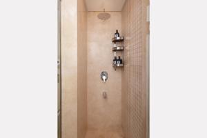 Afbeelding uit fotogalerij van Gleaming 1 BR Apt Mangroovy w Pool & Beach Access in Hurghada
