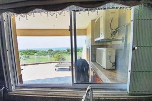 Gallery image of Uvongo - Beach Paradise & Open Ocean View in Uvongo Beach