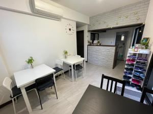 Kuchyň nebo kuchyňský kout v ubytování Lucky House B&B